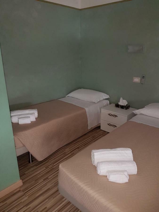 Verona Fiere Rooms Екстер'єр фото