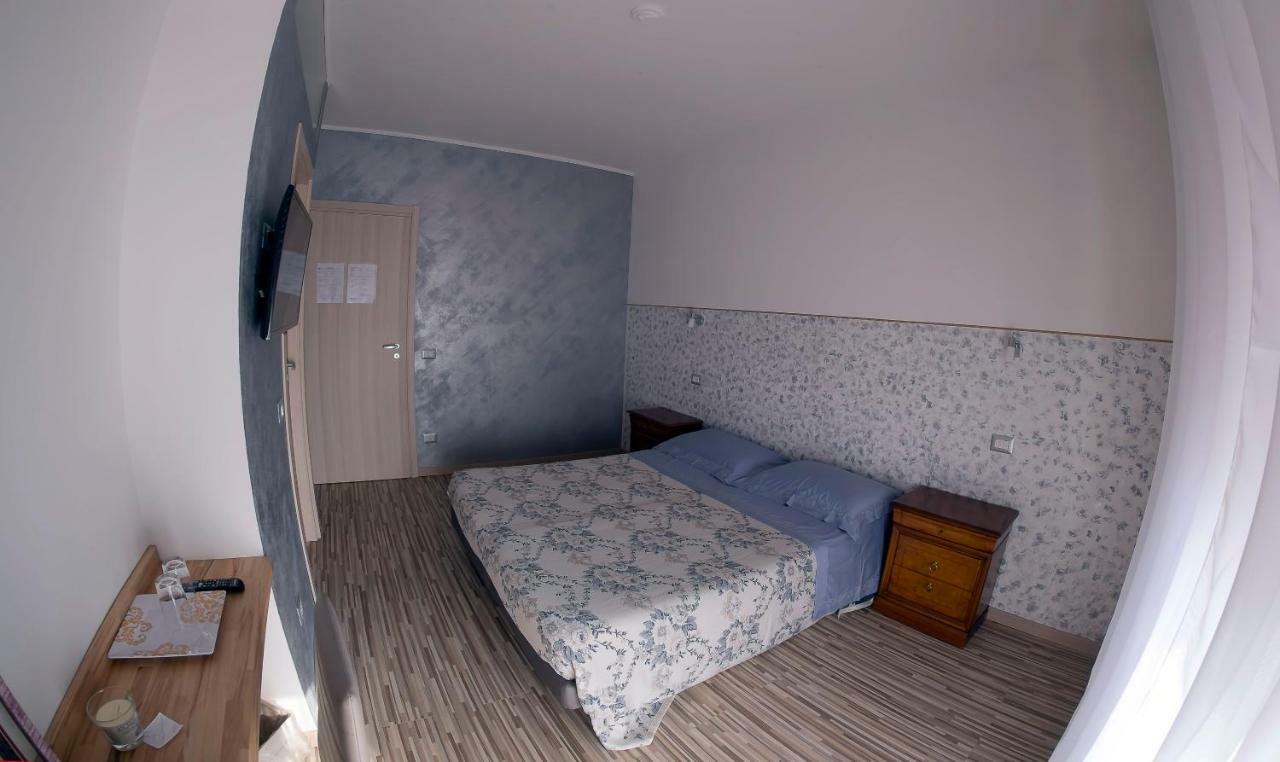 Verona Fiere Rooms Екстер'єр фото