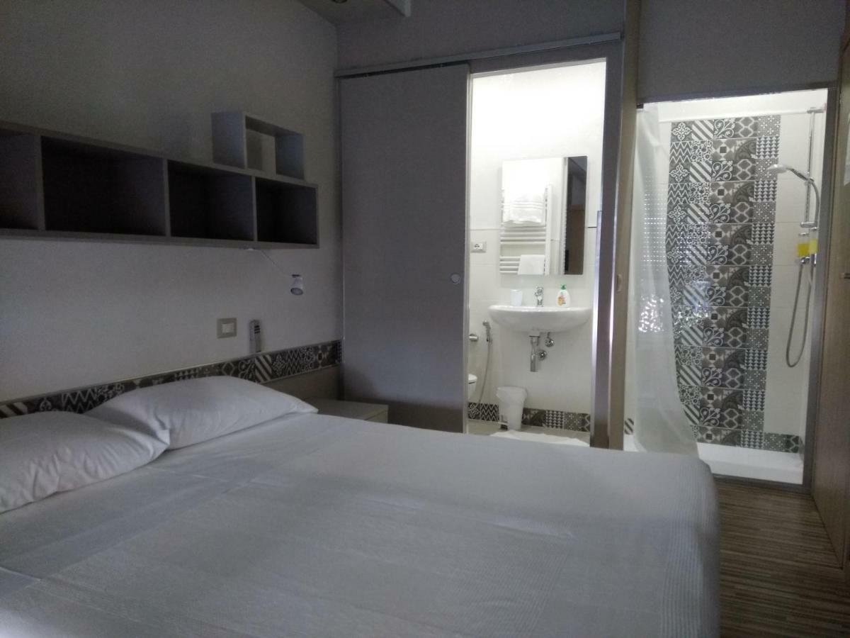 Verona Fiere Rooms Екстер'єр фото